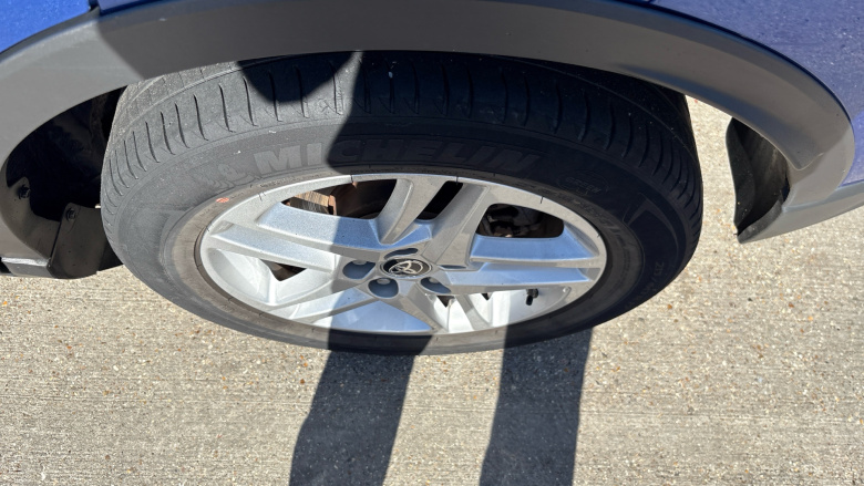 Toyota C-HR 1.8 Hybrid Icon 5dr CVT Hybrid Hatchback